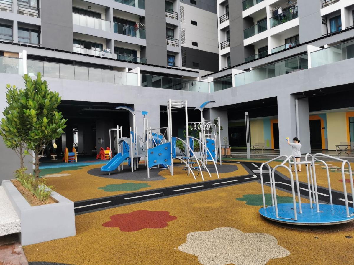 Apple Home 2 At Menara Simfoni, King Size Bed, Cheras, Nexflix, Wifi, Parking Seri Kembangan Eksteriør billede