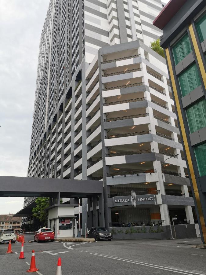Apple Home 2 At Menara Simfoni, King Size Bed, Cheras, Nexflix, Wifi, Parking Seri Kembangan Eksteriør billede