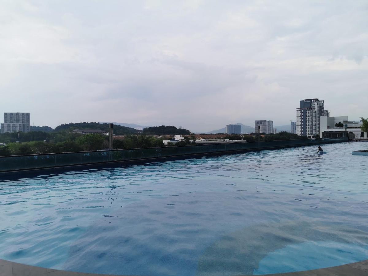 Apple Home 2 At Menara Simfoni, King Size Bed, Cheras, Nexflix, Wifi, Parking Seri Kembangan Eksteriør billede