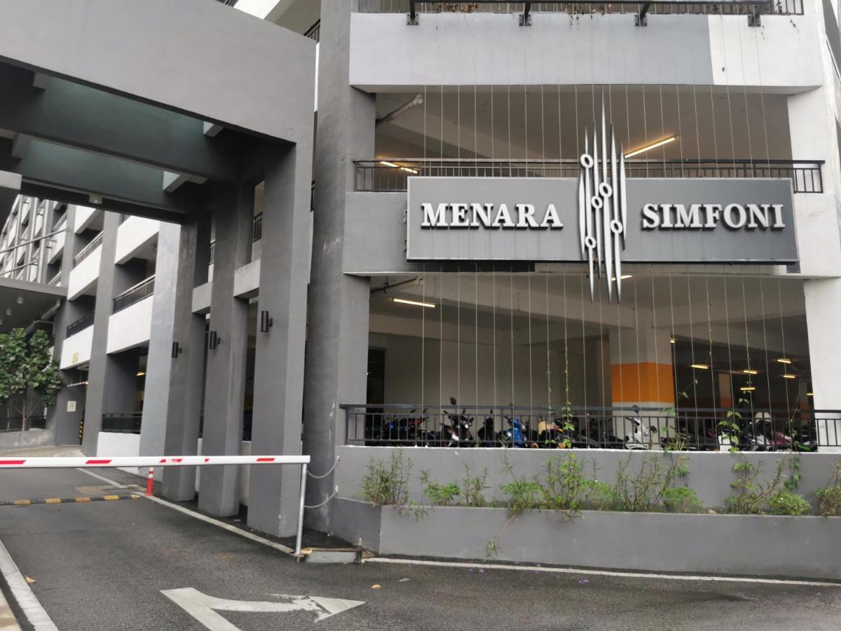 Apple Home 2 At Menara Simfoni, King Size Bed, Cheras, Nexflix, Wifi, Parking Seri Kembangan Eksteriør billede