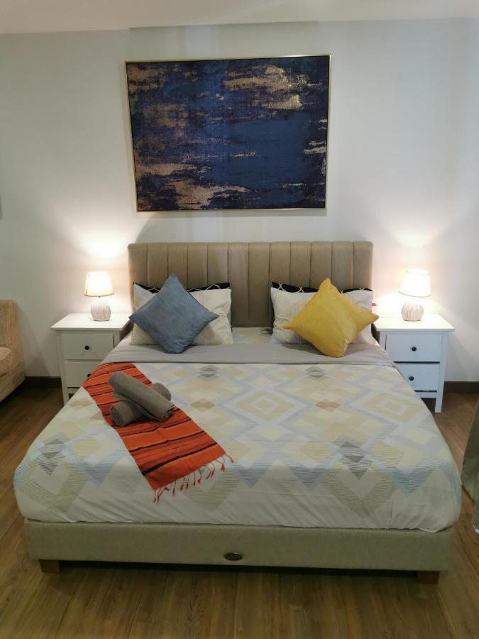 Apple Home 2 At Menara Simfoni, King Size Bed, Cheras, Nexflix, Wifi, Parking Seri Kembangan Eksteriør billede