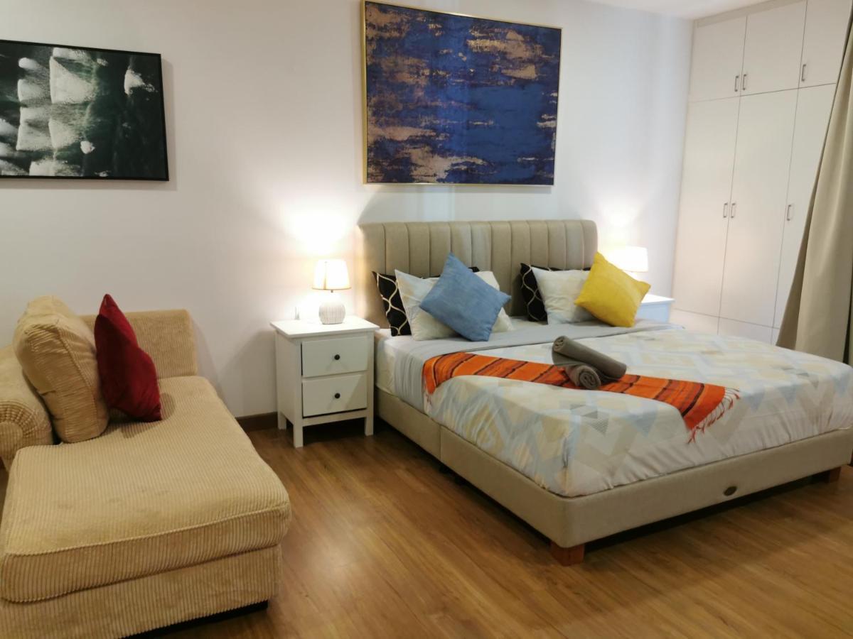 Apple Home 2 At Menara Simfoni, King Size Bed, Cheras, Nexflix, Wifi, Parking Seri Kembangan Eksteriør billede